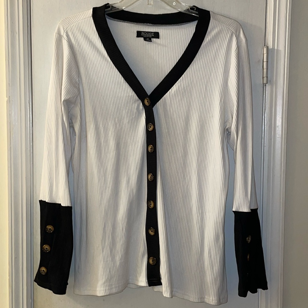 Rouge button up cardigan​​​
